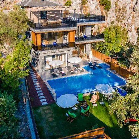 Villa Duesler Adasi